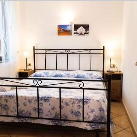 Hotel San Domenico 卡梅罗塔的码头 外观 照片