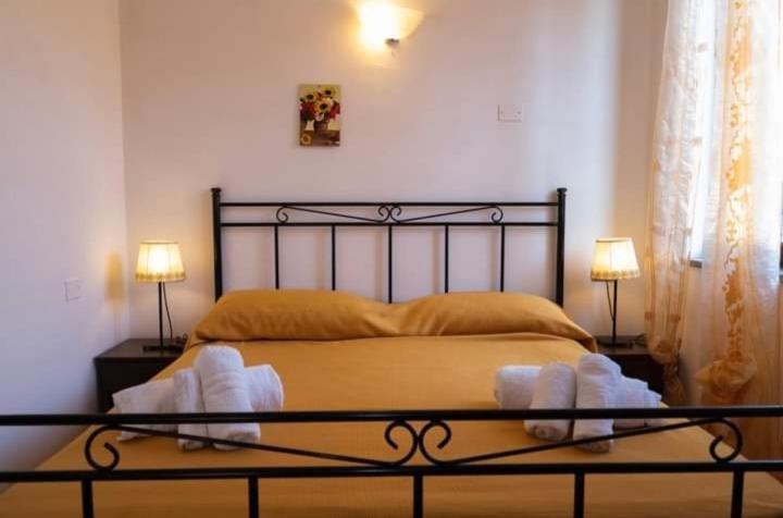 Hotel San Domenico 卡梅罗塔的码头 外观 照片